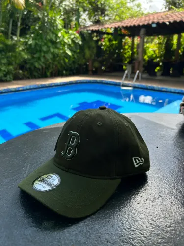 Boné Boston New Era verde