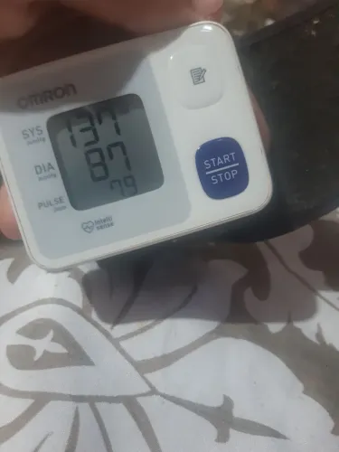 Medido de presão em ótimo estado 