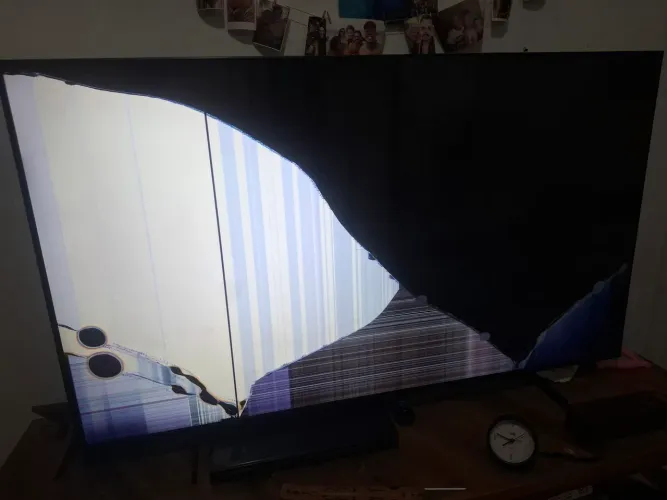 TV Samsung 55" Crystal UHD 4k - TELA QUEBRADA