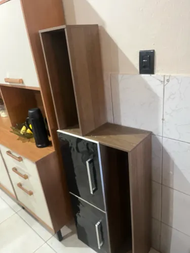 Armário seria 2 portas