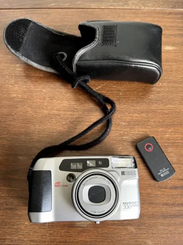 Câmera fotográfica Ricoh