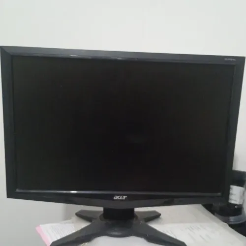 Monitor Acer 60-75hz 