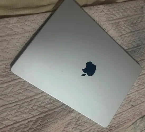 Macbook pro m4