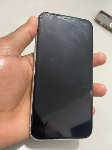iPhone XR - 64 GB