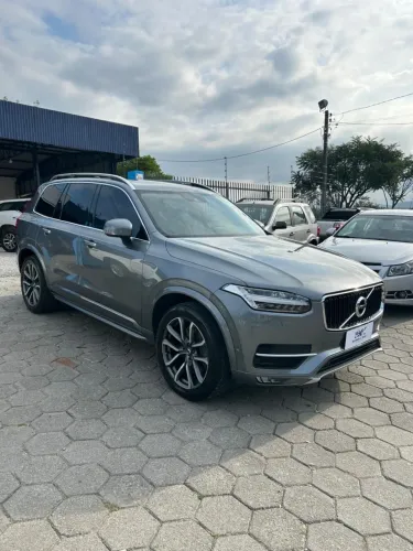 Volvo XC 90 T-6 Momentum 2.0 320cv 5P 2019