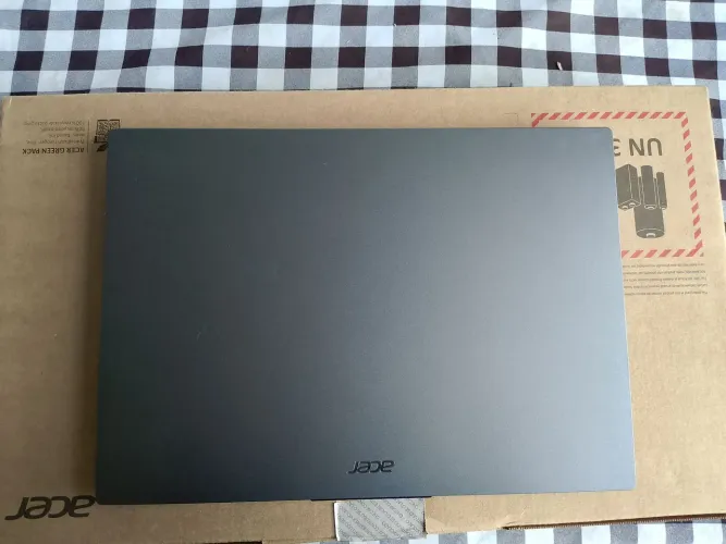 Notebook Acer Aspire Go 15.6" - Intel i3 / 8GB RAM / SSD 512GB