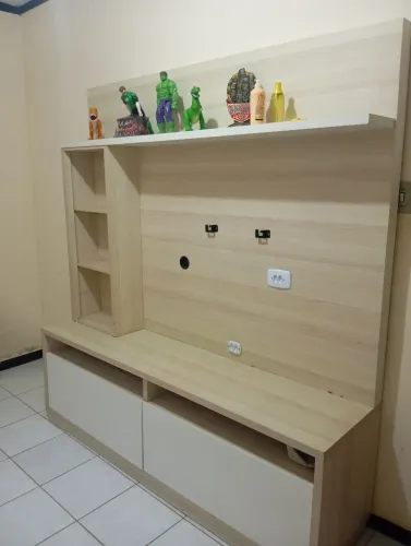 Rack com painel de tv 