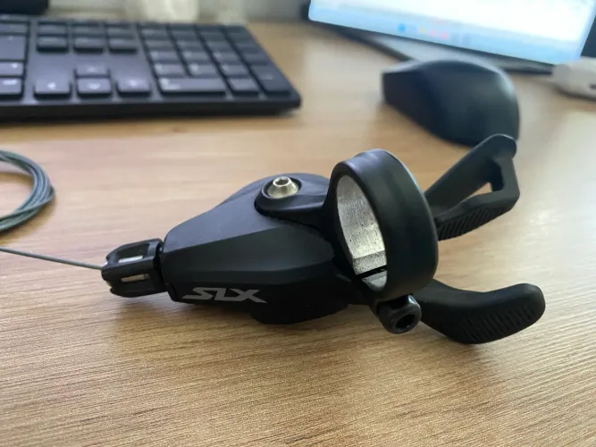 Passador trocador Shimano SLX M7100 Novo