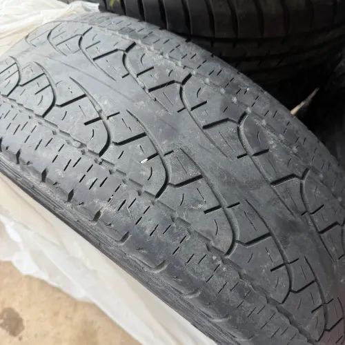 Pneu 215/60r17 Pirelli scorpion