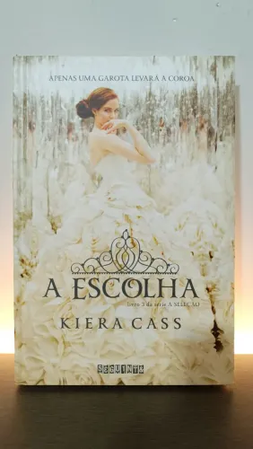 2 Livros Kiera Class - A Seleção + A Escolha - Ótimo estado