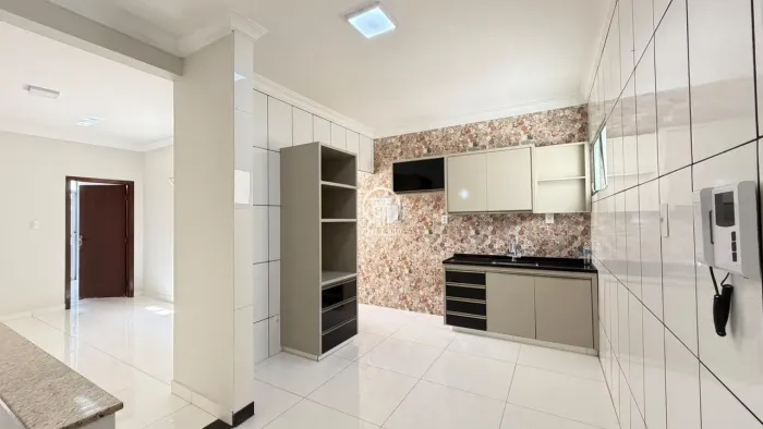 APARTAMENTO PARA VENDA NO BAIRRO TODOS OS SANTOS - MONTES CLAROS/MG