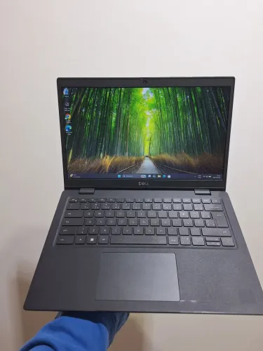 Notebook Dell Core i5 11°, ultra rápido+placa vídeo Ires Xe,SSD 256Gb NvMe+1 Terá Memória