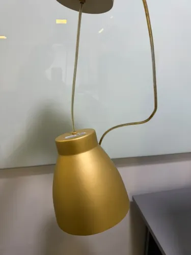 LUMINARIA DOURADA