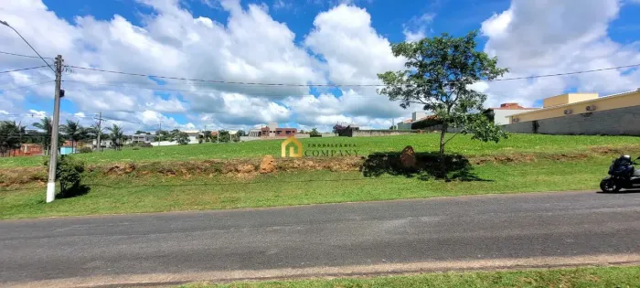Condomínio Village Araçoiaba - Terreno em Condomínio-Araçoiaba da Serra SP