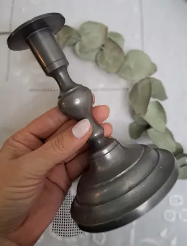 Castiçal Vintage em Estanho - 16 cm | Decoração Clássica Vintage