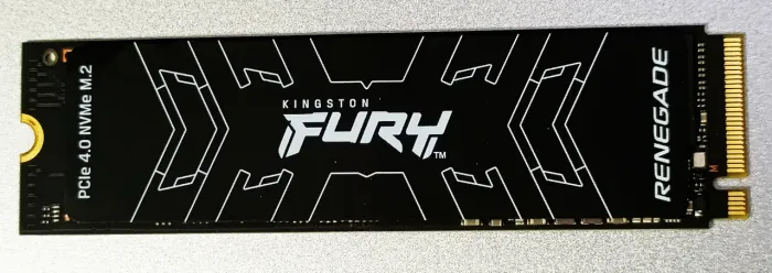 SSD 1TB Kingston Fury Renegade NVME PCI Express 4.0 SFYRS1000G pouquíssimo uso 100% saúde