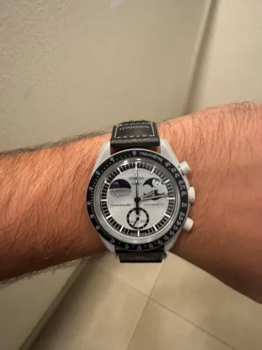 OMEGA x SWATCH mission to EarthPhase