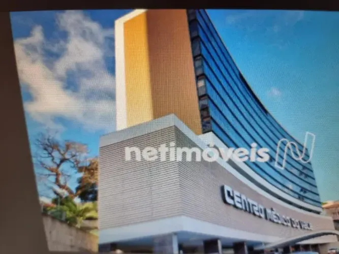 Condições de pagamento: 30.000 de entrada + 30 x 5.000 = 180.000
