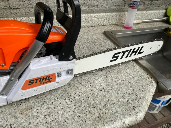 Motosserra stihl 382 nova.