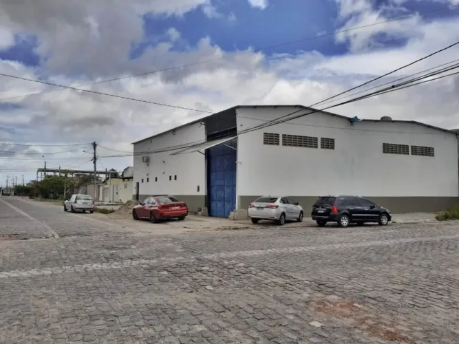 Galpão para alugar, 520 m² por R$ 8.000,00/mês - Monte Castelo - Parnamirim/RN