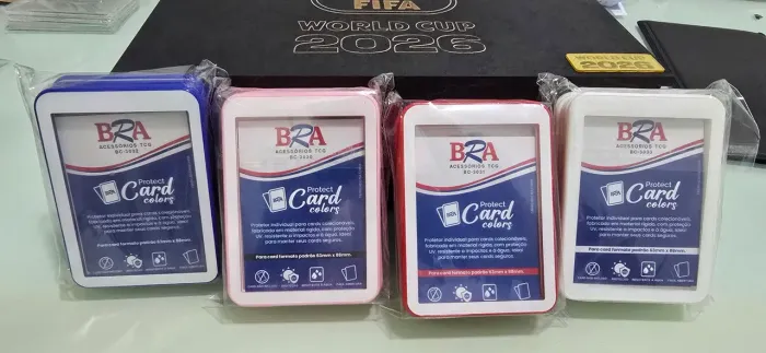 Protetor de card BRA para cartas Pokemon ou Figurinhas da Copa do Mundo FIFA