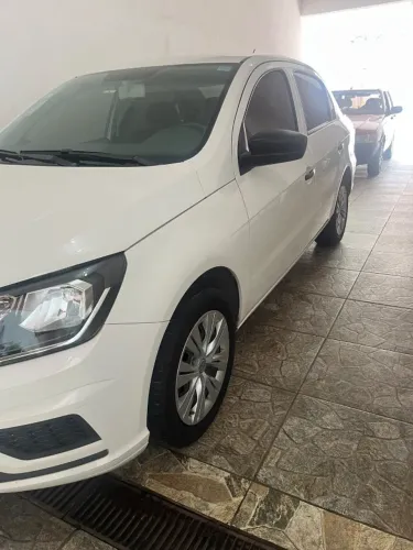 Alugo Voyage 2023 para aplicativo ou particular 