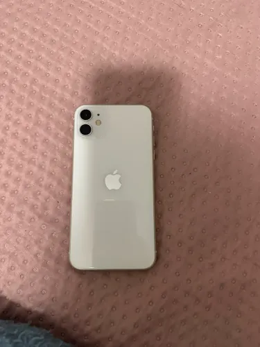 750 reias iPhone 11 face id n funciona 