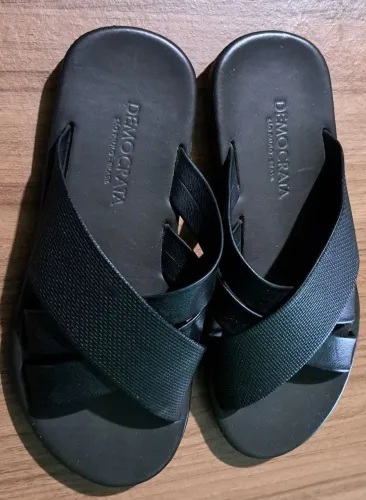 Sandália de Couro Democrata Unisex
