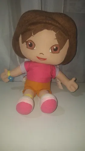 Boneca Dora Aventureira