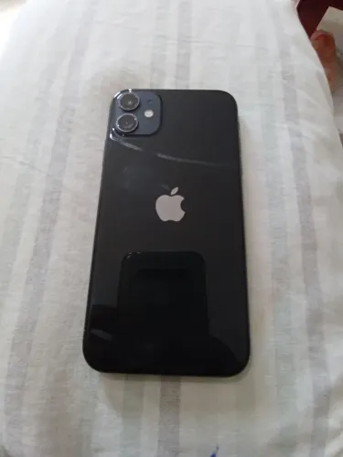 iPhone 11 64GB