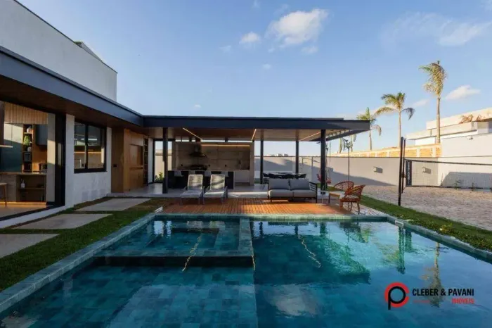 Casa alto padrão para venda no condomínio Saint Patrick, zona oeste de Sorocaba