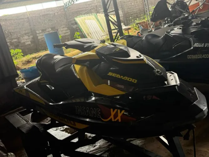 VENDO JETSKI SEAADO 215HP