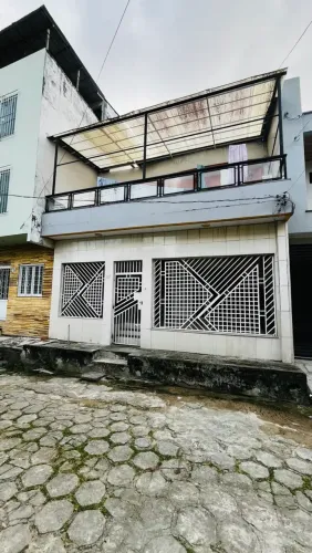 CASA A VENDA EM NAZARÉ ABAIXO DO VALOR DE MERCADO!