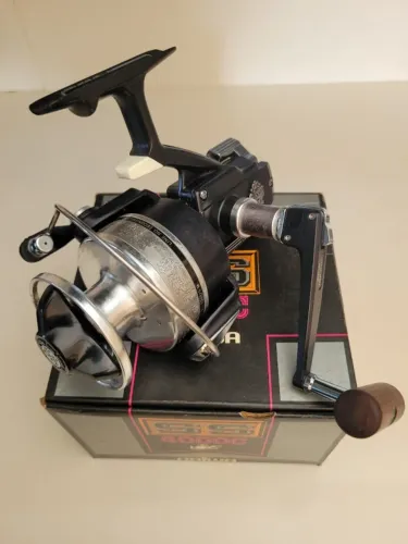 Molinete Daiwa SS 4000C