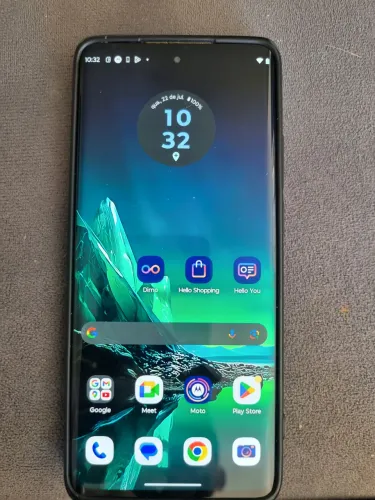 Moto edge 40