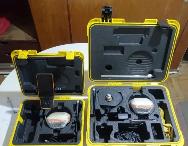 GNSS RTK CHCNAV i73+