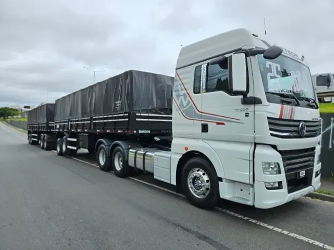 Vw Meteor 29.530 6x4 Bug leve mola baixo km + Rodotrem Graneleiro Randon 2018 compensado