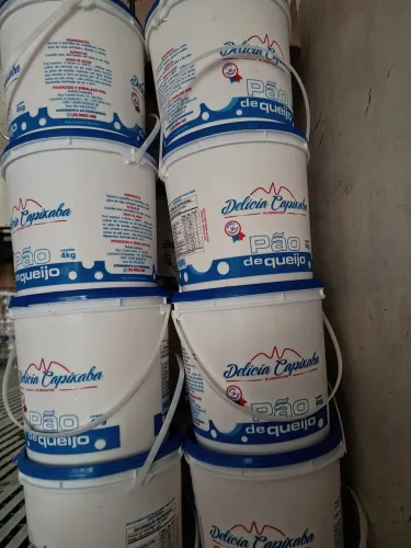 Pão de queijo no balde ?