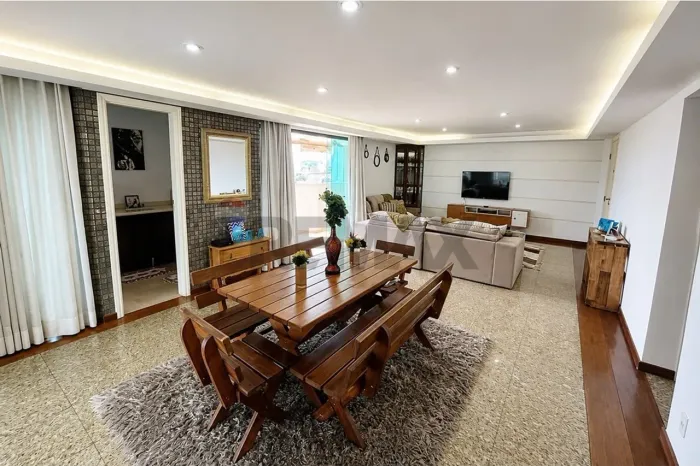 Apartamento duplex de 250m2 para locação no Edifício Mônaco no Centro de Sorocaba/SP