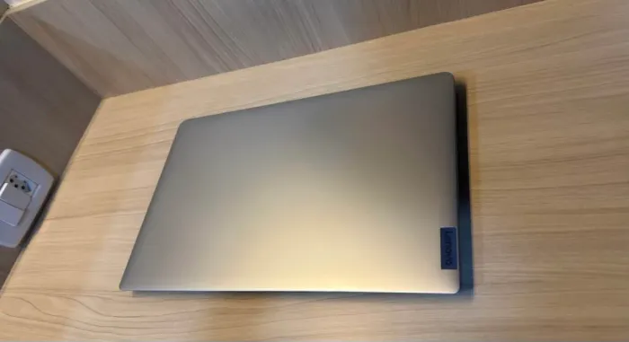 Notebook Lenovo i3 1315u 3.30GHz