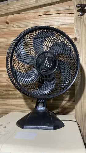 Ventilador Britânia 150 W turbo