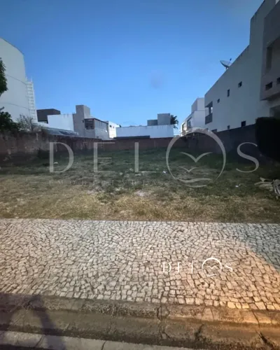 Vendo Terreno em Condômino fechado