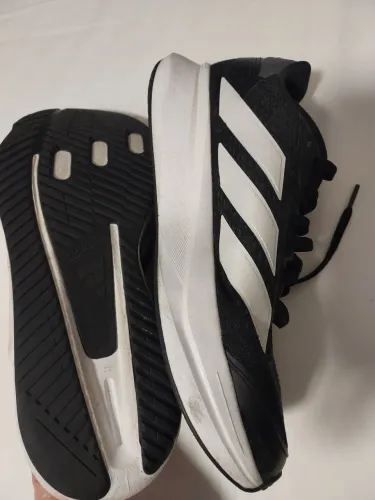 Tenis Adidas
