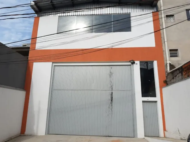 Galpão para locação em Taboão da serra.