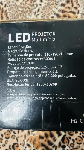 Projetor inteligente Bettdow AC1038