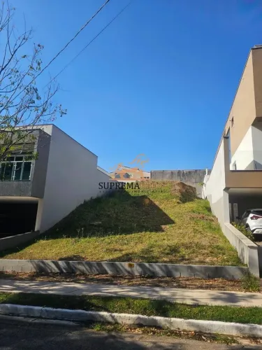 Terreno à venda com 333m² - Condomínio Gramados de Sorocaba