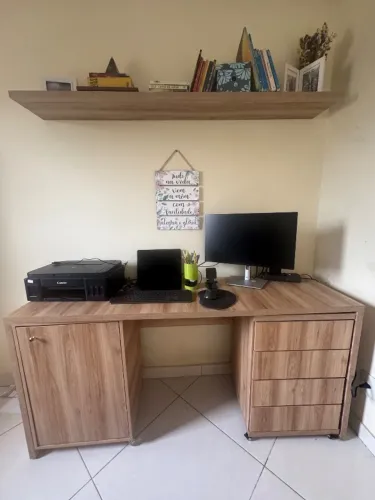 Móveis para escritório - Semi Novos MDF