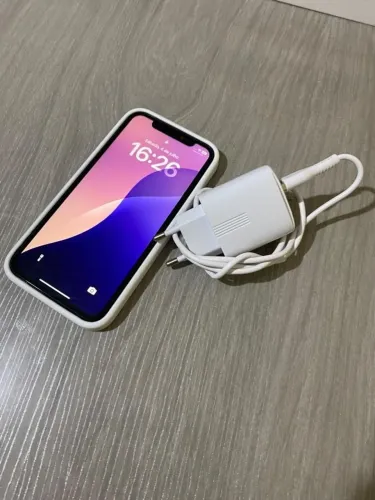 iPhone 11 branca