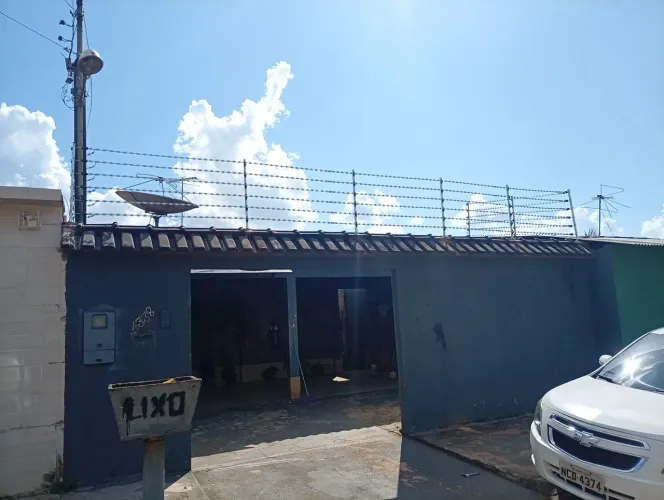 CERCA HÍBRIDA