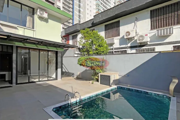 Casa com 3 dormitórios para alugar, 188 m² por R$ 13.740,00/mês - Gonzaga - Santos/SP